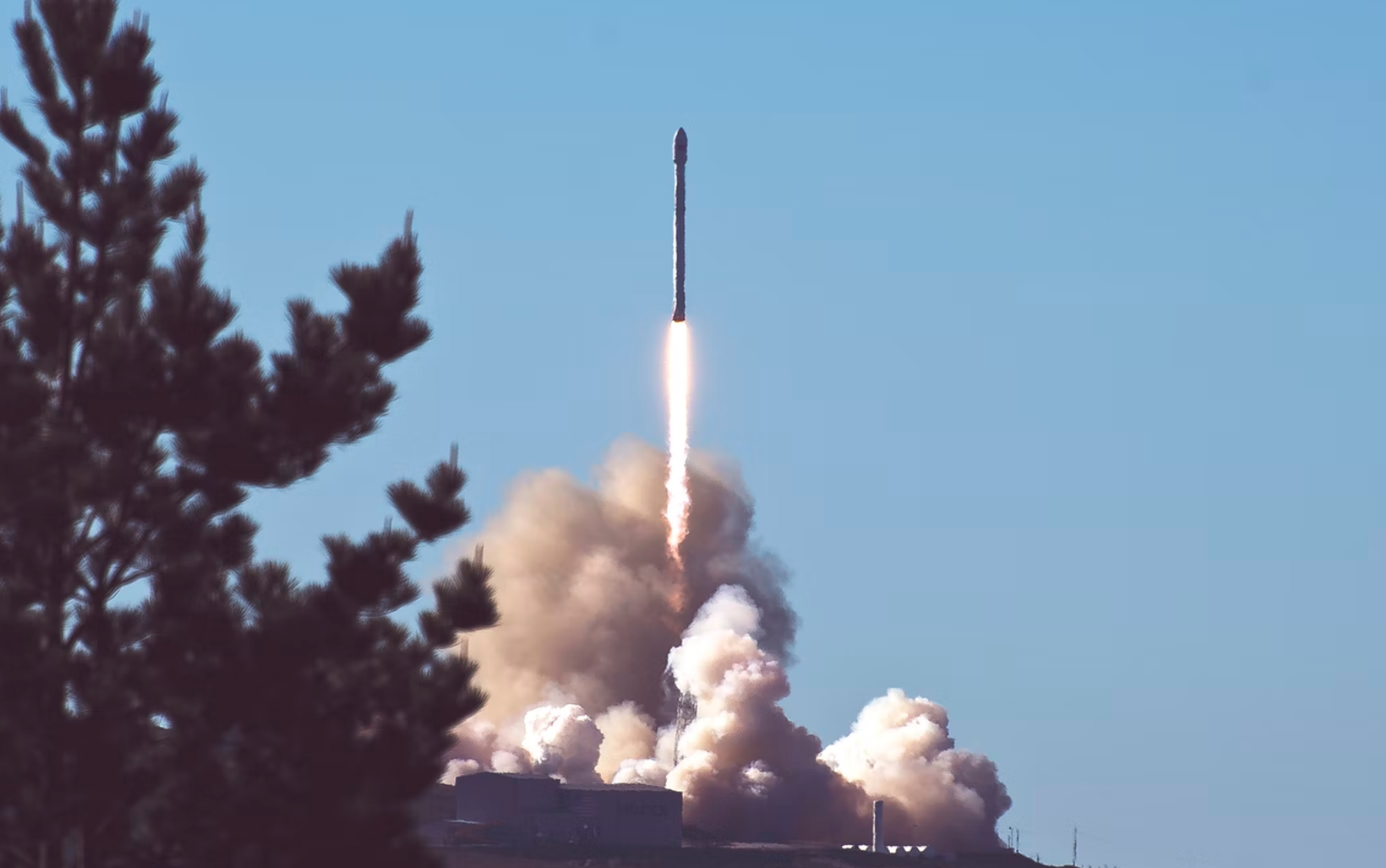 NASA Falcon 9 SpaceX Starlink 11-8 Mission