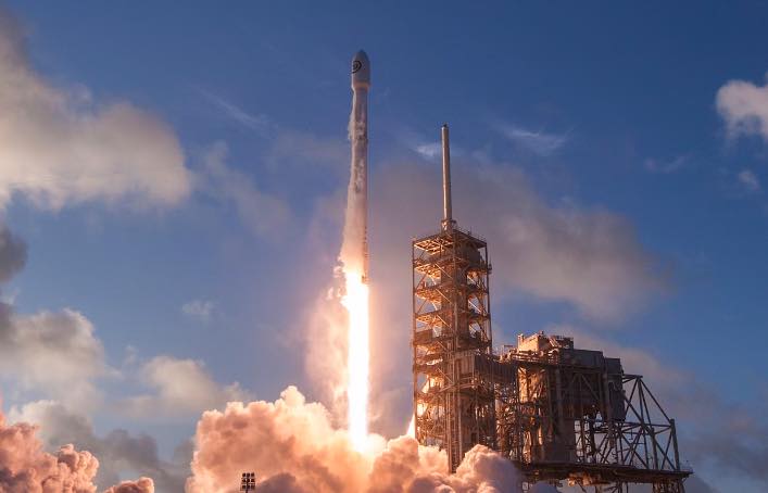 NASA SpaceX falcon 9 Starlink 6-59 Mission