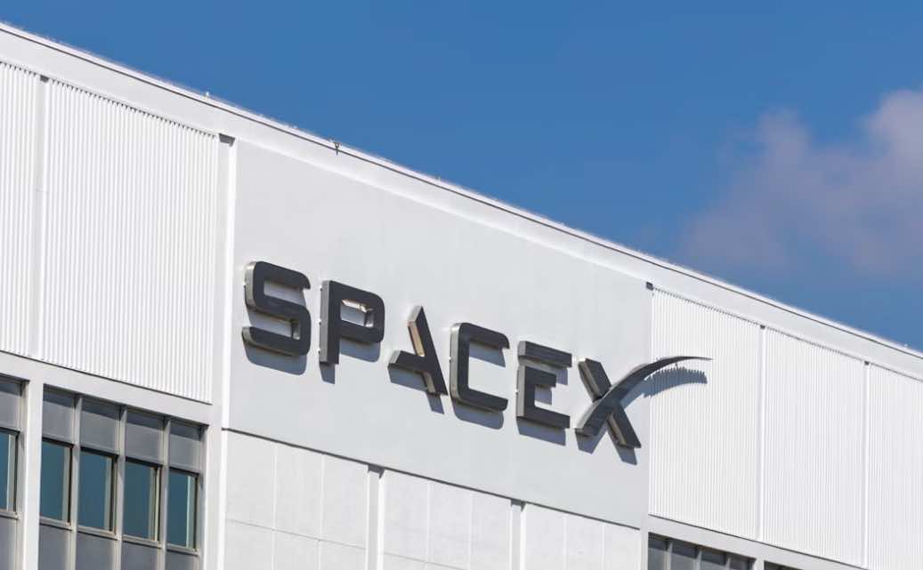 NASA SpaceX falcon 9 Starlink 8-7 Mission